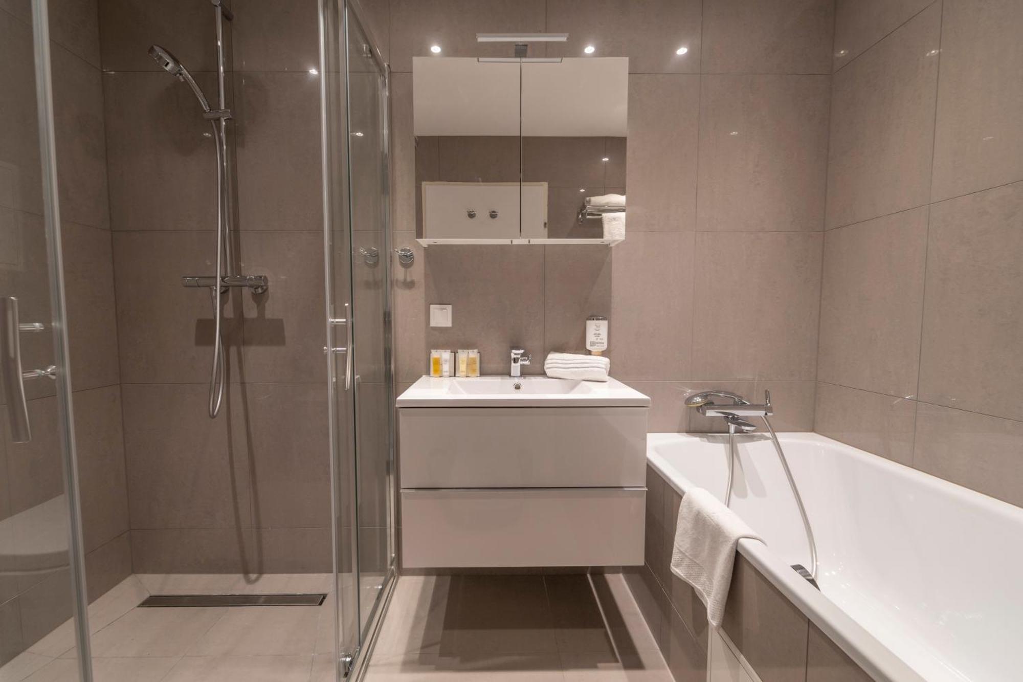 Pakat Residences เวียนนา ภายนอก รูปภาพ