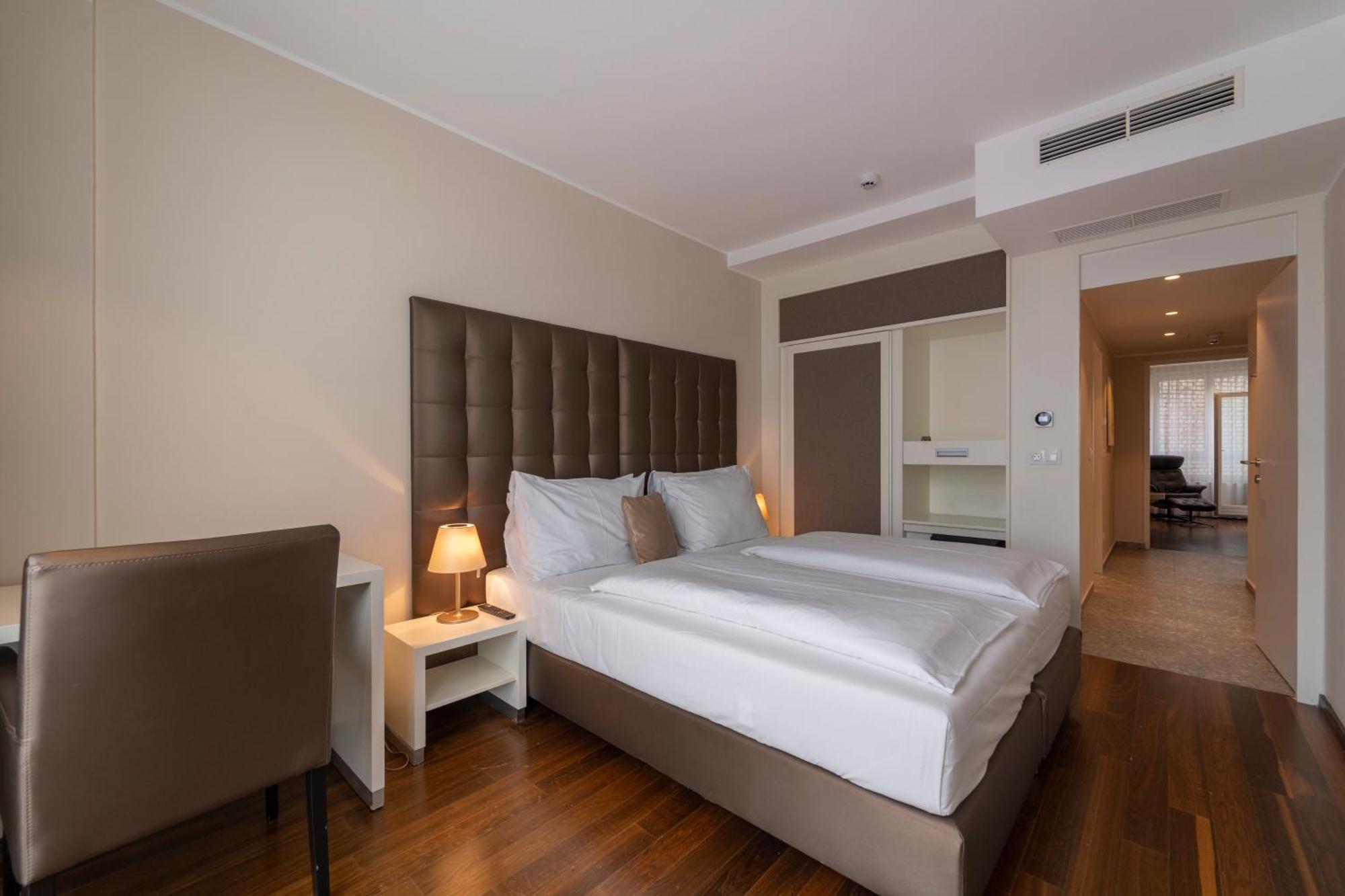 Pakat Residences เวียนนา ภายนอก รูปภาพ